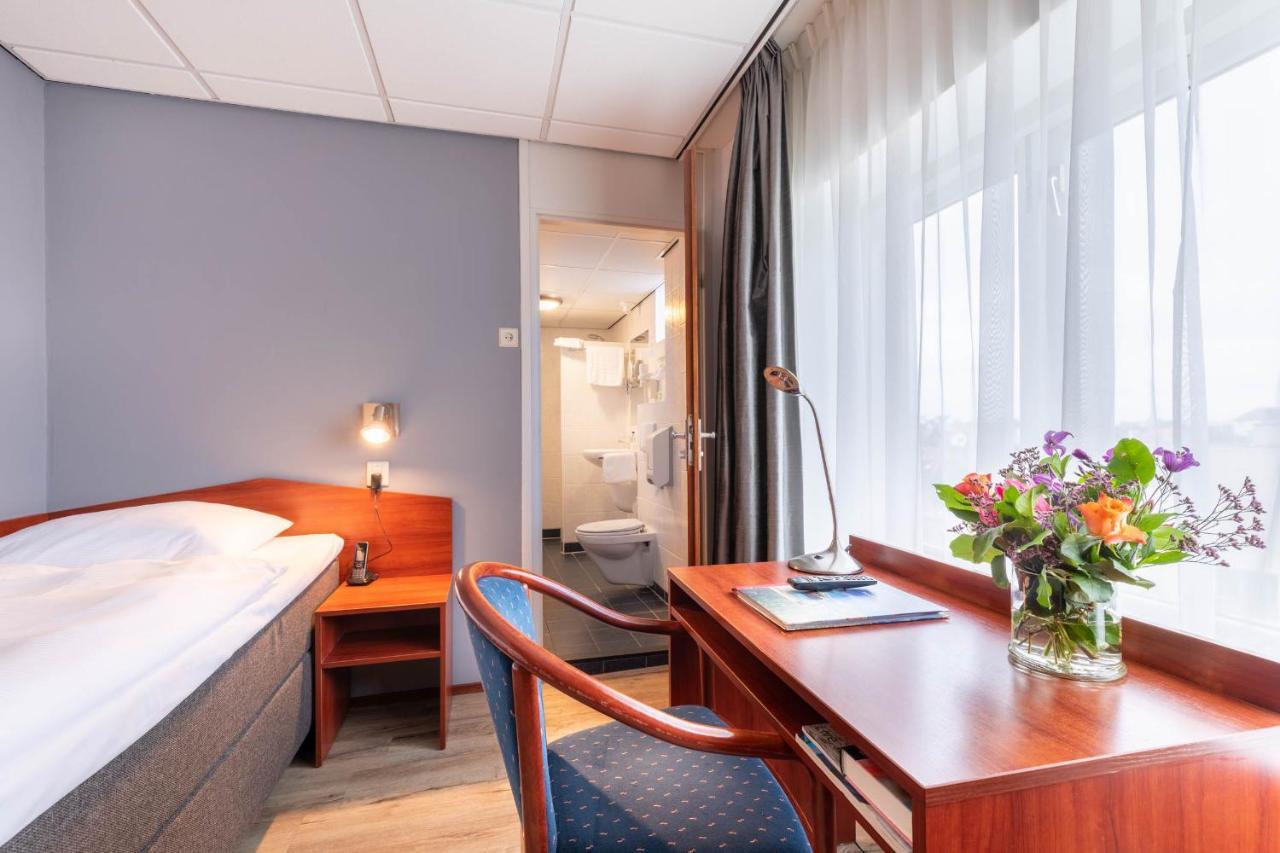 נורדוויק Two Brothers Hotel Astoria מראה חיצוני תמונה