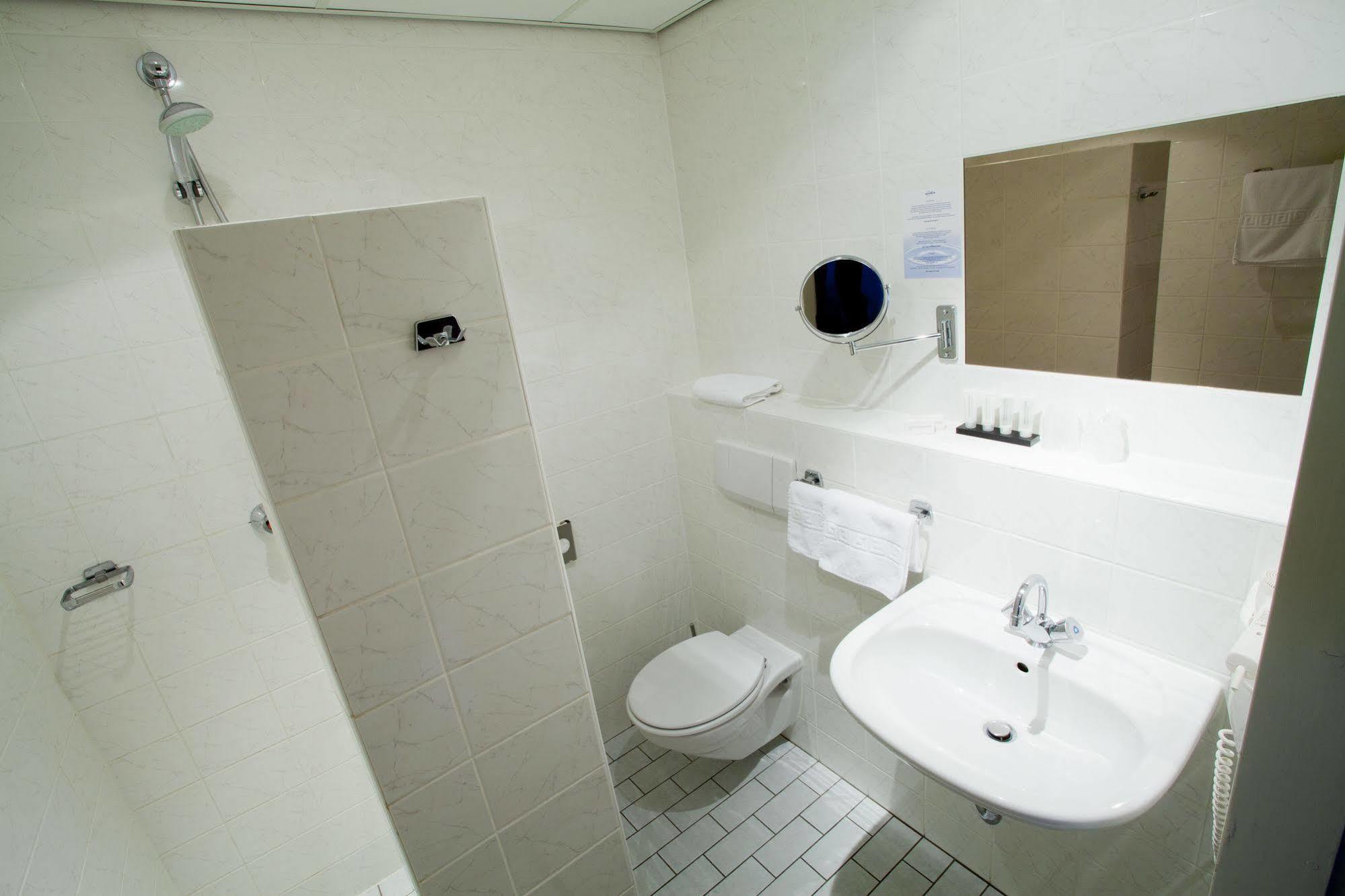 נורדוויק Two Brothers Hotel Astoria מראה חיצוני תמונה